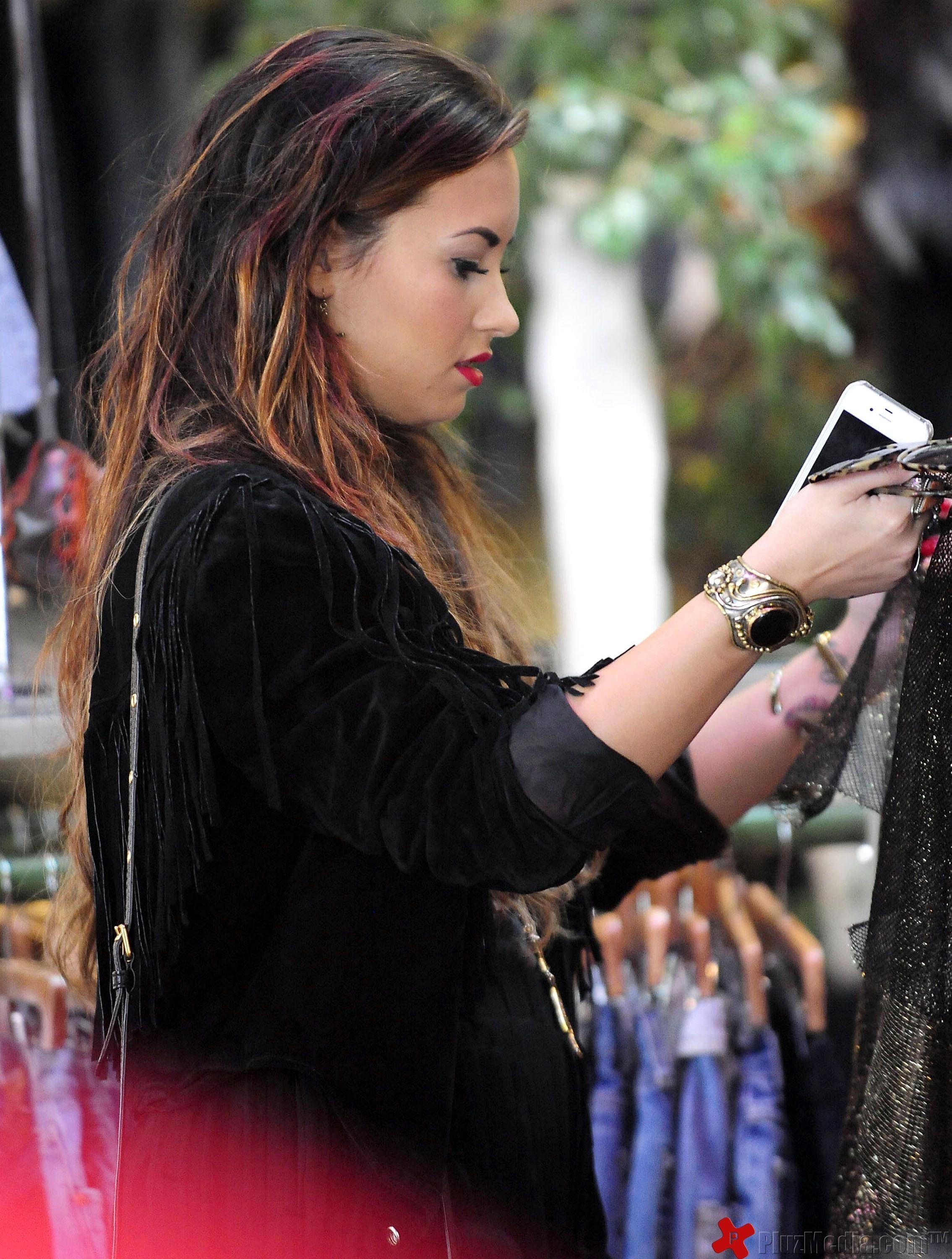 Demi Lovato shopping at Slow Boutique on Melrose Avenue | Picture 96812